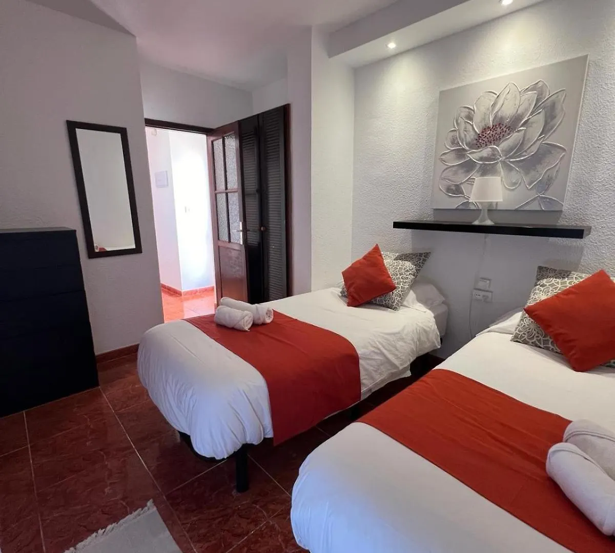 Apartamentos Funchal Los Cristianos  0*, Los Cristianos (Tenerife) Spanien