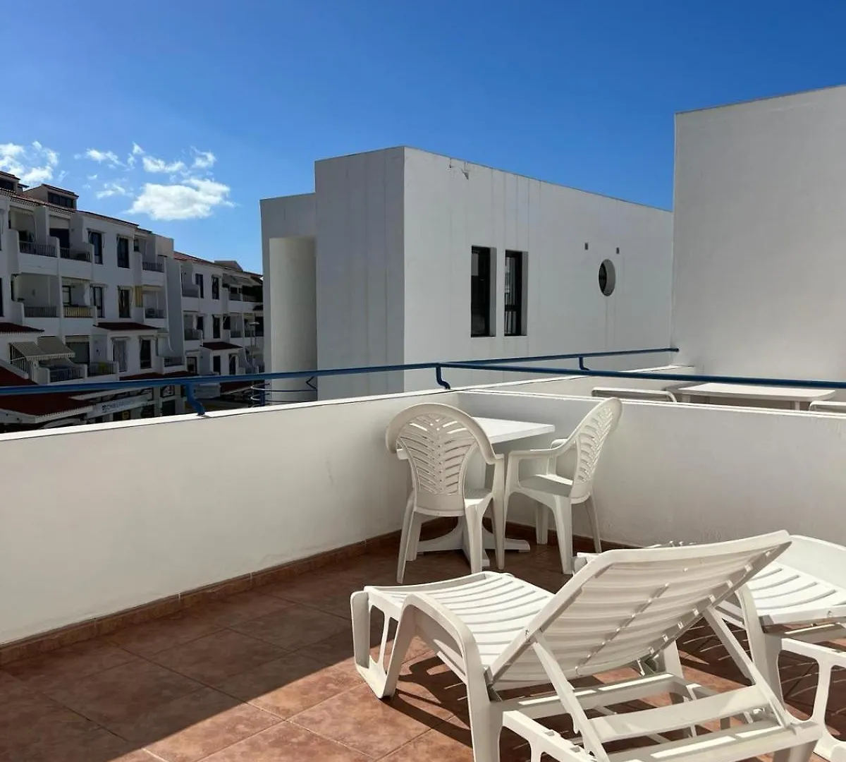Apartamentos Funchal Los Cristianos  Lägenhet