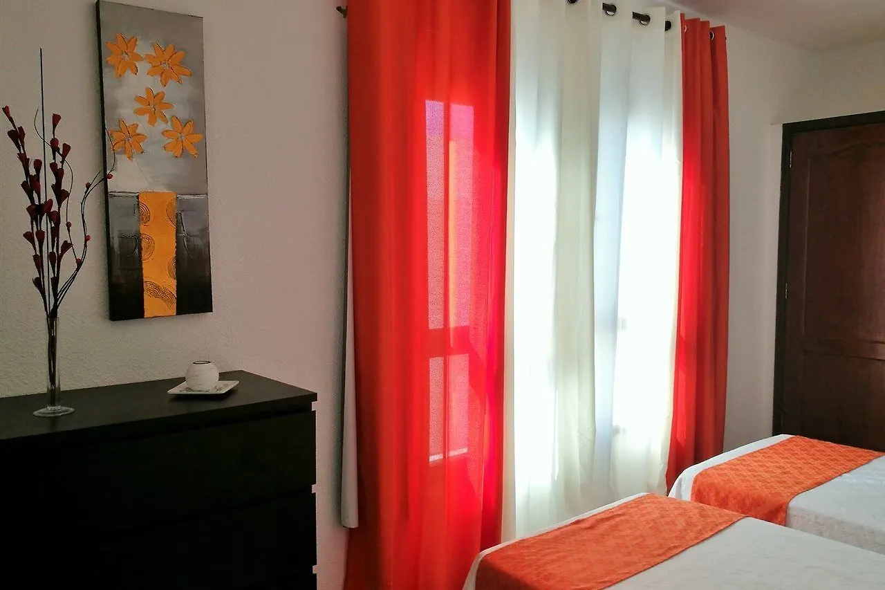 Apartamentos Funchal Los Cristianos  0*, Los Cristianos (Tenerife) İspanya